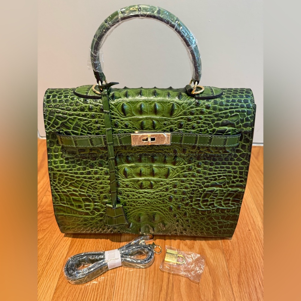 New Lisa Robertson Monaco Crocodile-Embossed Green Top Handle Handbag